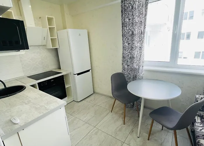 вид моря,13 фонтана,кораблик,рыба * Odessa